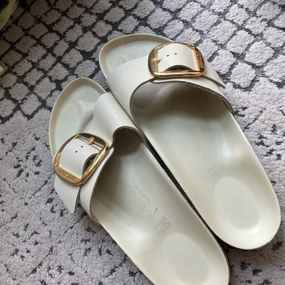 Birkenstock Gold Big Buckle Sandal - Picture 3 of 3